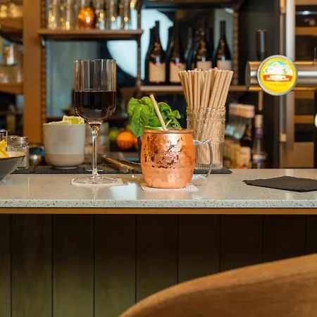 Le Splendid D'annecy - Handwritten Collection Hotel 4*
