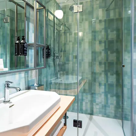 Le Splendid D'annecy - Handwritten Collection 4*