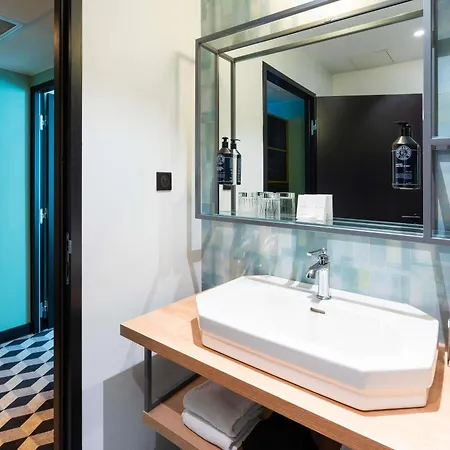 Le Splendid D'annecy - Handwritten Collection Otel