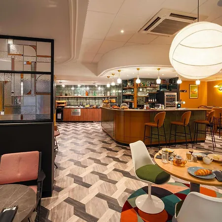 Le Splendid D'annecy - Handwritten Collection 4*