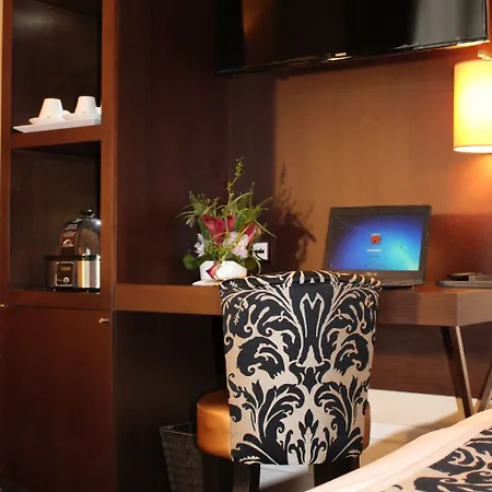 Le Splendid D'annecy - Handwritten Collection Otel 4*