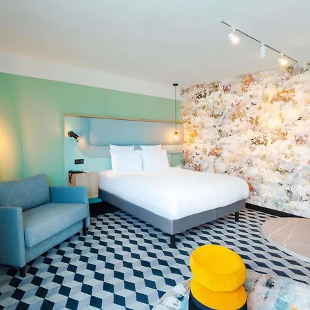 Hotel Le Splendid D'annecy - Handwritten Collection
