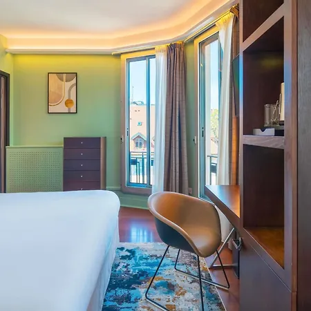 Hotel Le Splendid D'annecy - Handwritten Collection 4*