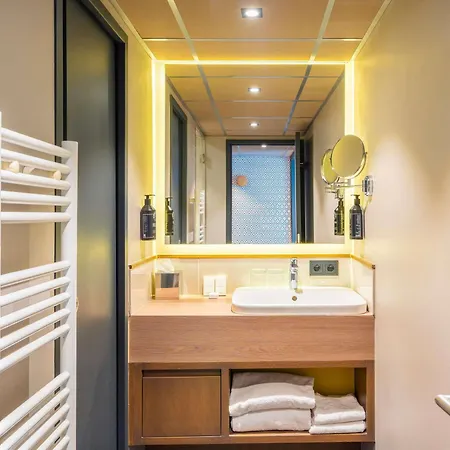 Hotel Le Splendid D'annecy - Handwritten Collection 4*
