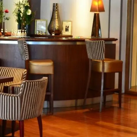 Le Splendid D'annecy - Handwritten Collection Άννεσι