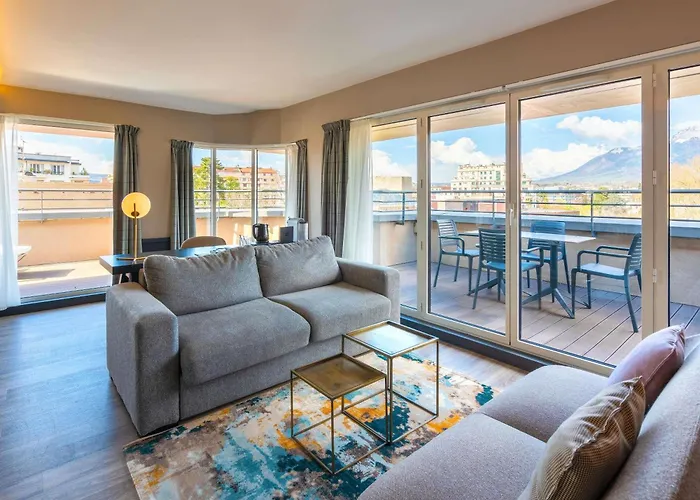 Le Splendid D'annecy - Handwritten Collection 4*