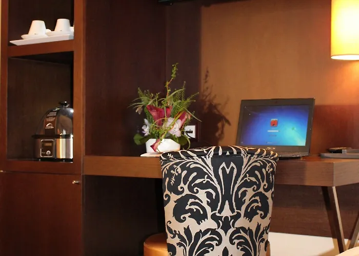 Le Splendid D'annecy - Handwritten Collection Hotel 4*