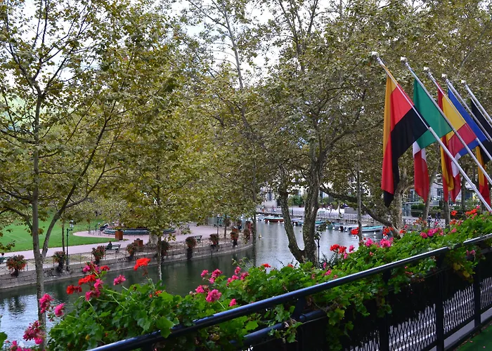 Le Splendid D'annecy - Handwritten Collection Hotel 4*